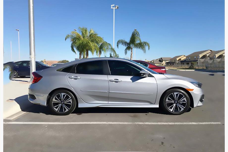 Honda Civic Sedan X 2016-2021 Progi Boczne DPT V-1 (zagruntowane do lakierowania) Zdjęcia 2