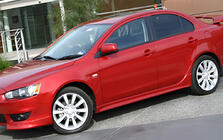 Mitsubishi Lancer X 2008- Progi Boczne DPT (zagruntowane do malowania) zdjęcia 1