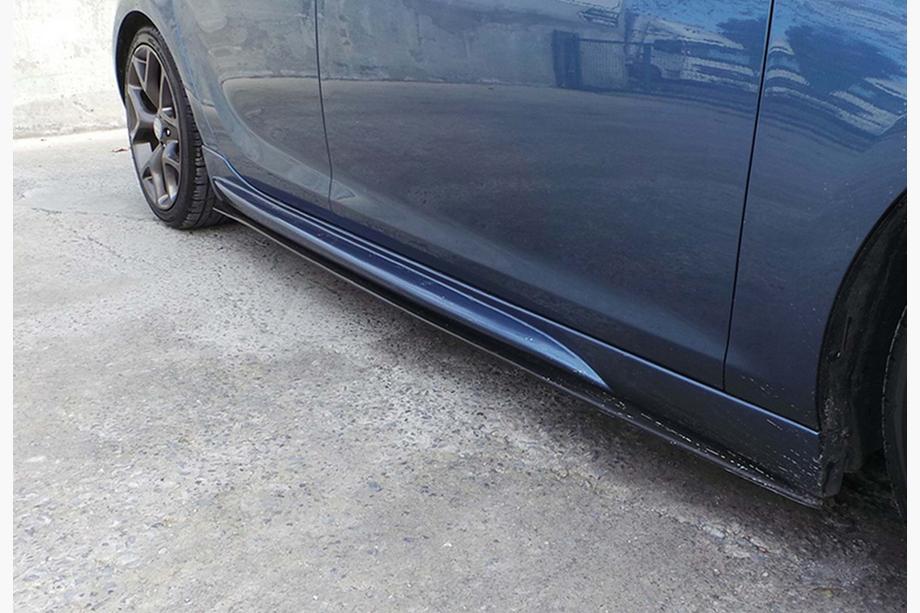Opel Astra J 2009-2015 Progi Boczne DPT V-1 (zagruntowane do lakierowania) Image