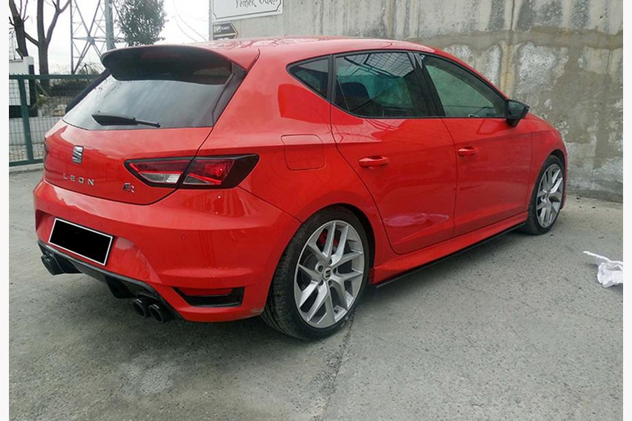 Seat Leon 2013-2020 Progi Boczne DPT V-2 (Do Malowania) Image