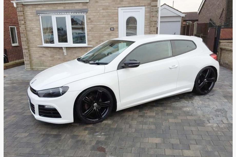Volkswagen Scirocco 2008-2017 Progi Boczne DPT V-1 (Czarny Połysk) Zdjęcia 3