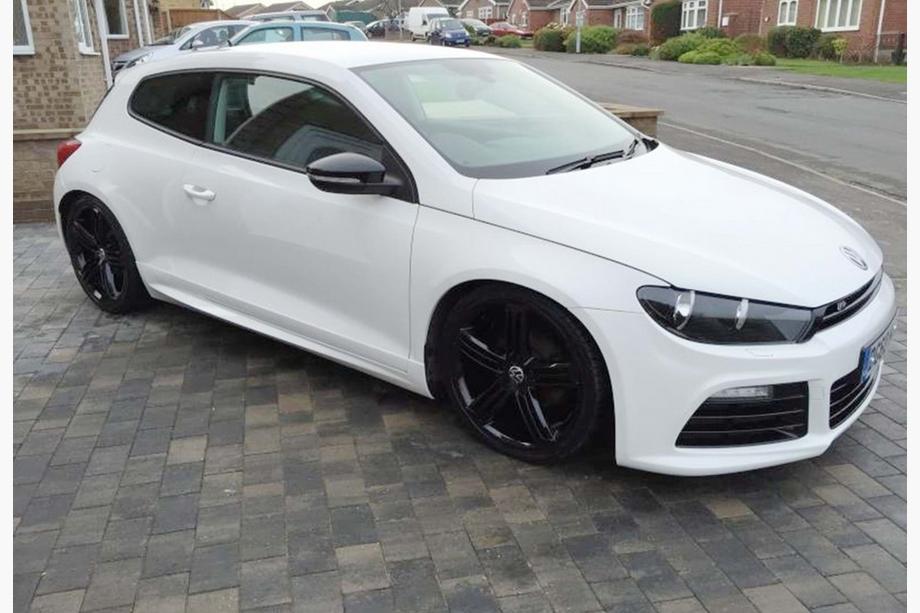 Volkswagen Scirocco 2008-2017 Progi Boczne DPT V-1 (Czarny Połysk) Zdjęcia 2