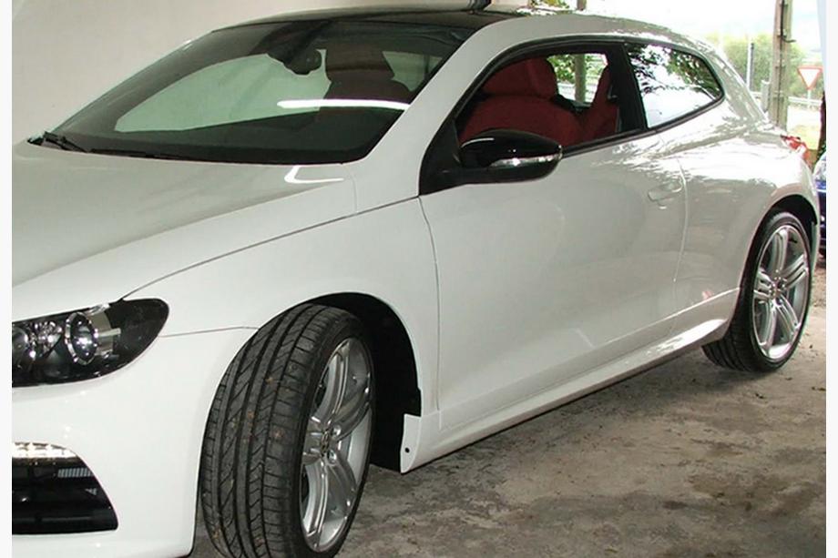 Volkswagen Scirocco 2008-2017 Progi Boczne DPT V-1 (Czarny Połysk) Zdjęcia 4