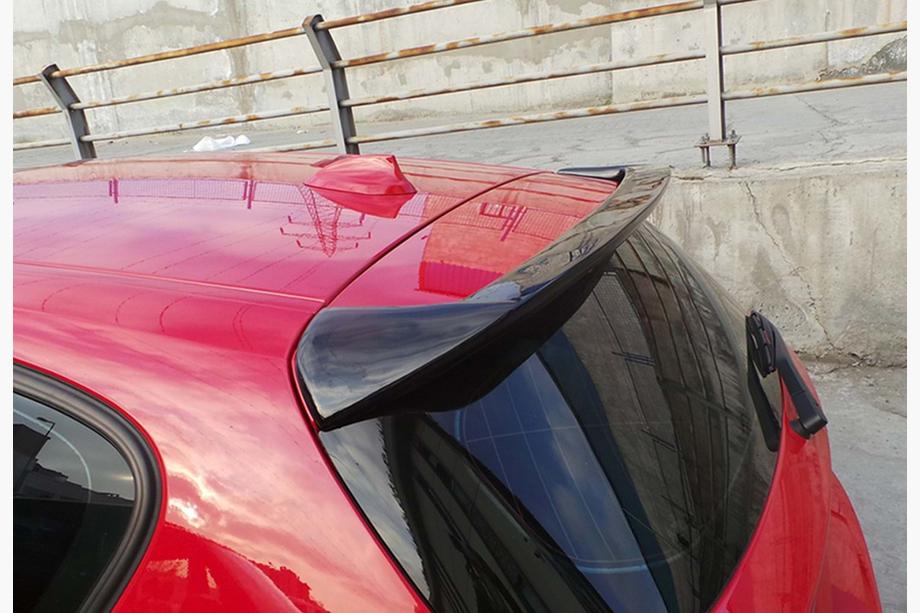 BMW 1 Series F20/F21 2011-2019 Spoiler DPT V1 (do F20/F21, Czarny Połysk) Zdjęcia 4