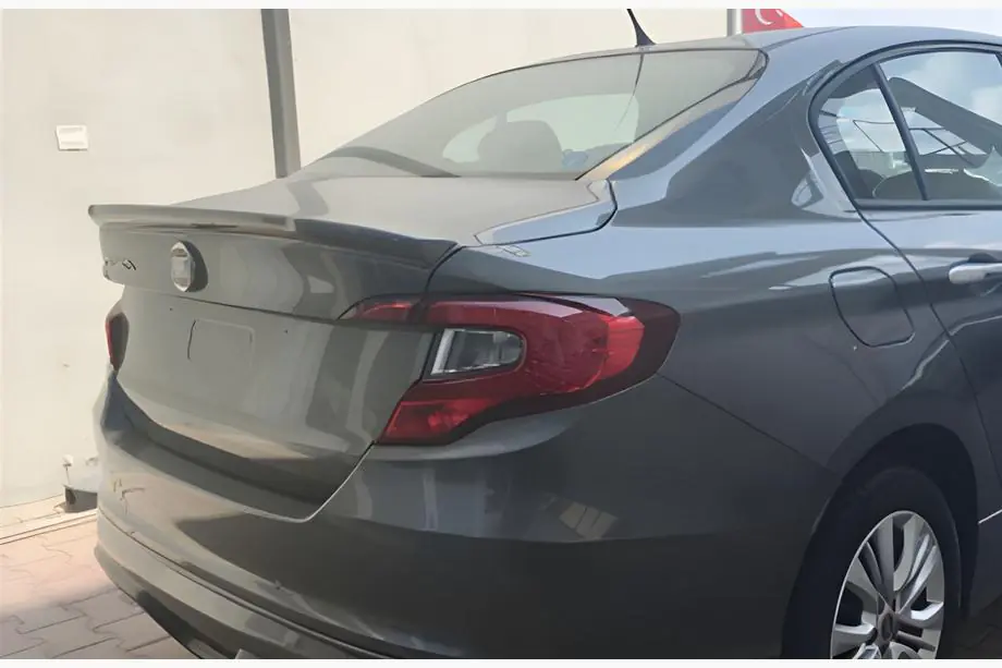 Fiat Tipo 2016- Spoiler DPT (SD, Czarny Połysk) Image