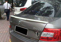 Skoda Octavia III A7 2013-2019 Spoiler DPT V-2 (Czarny Połysk) zdjęcia 1