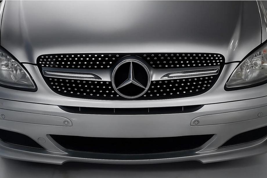 Mercedes Vito W639 2004-2014 Atrapa Chłodnicy Diamond Silver (2004-2010) Image