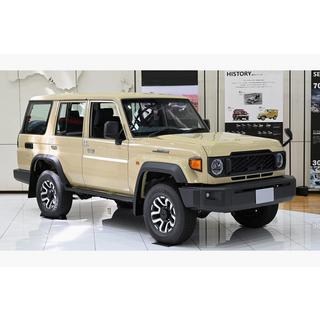 Zestaw facelift 2024 Toyota Land Cruiser 70 1984- zdjęcia 4