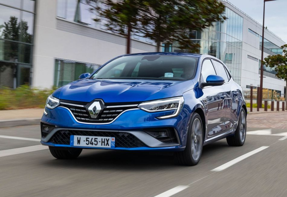 Recenzja hatchbacka Renault Megane: IV generacja, zmiana stylizacji