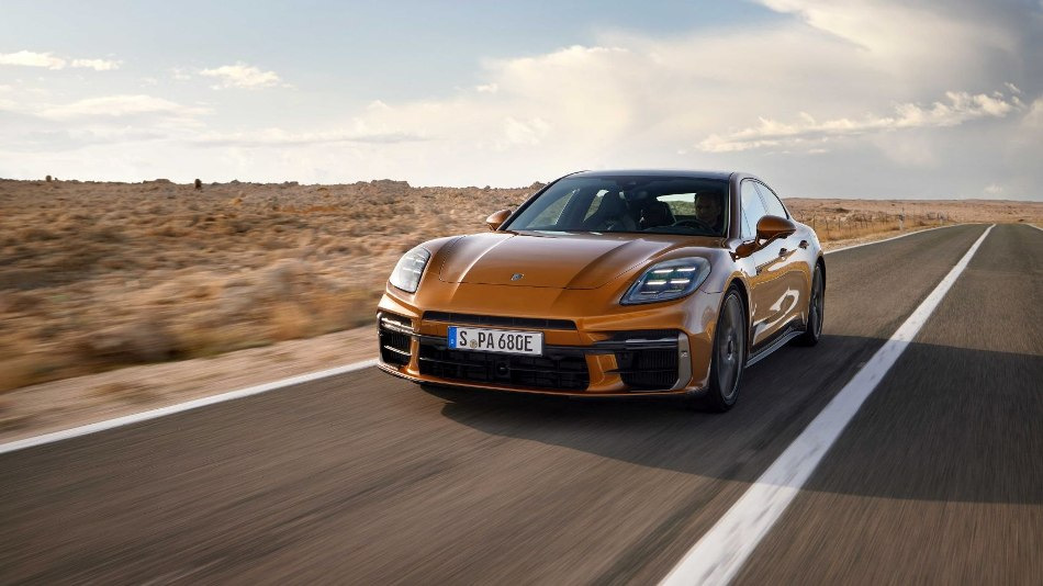 Recenzja Porsche Panamera 2024: trzecia generacja