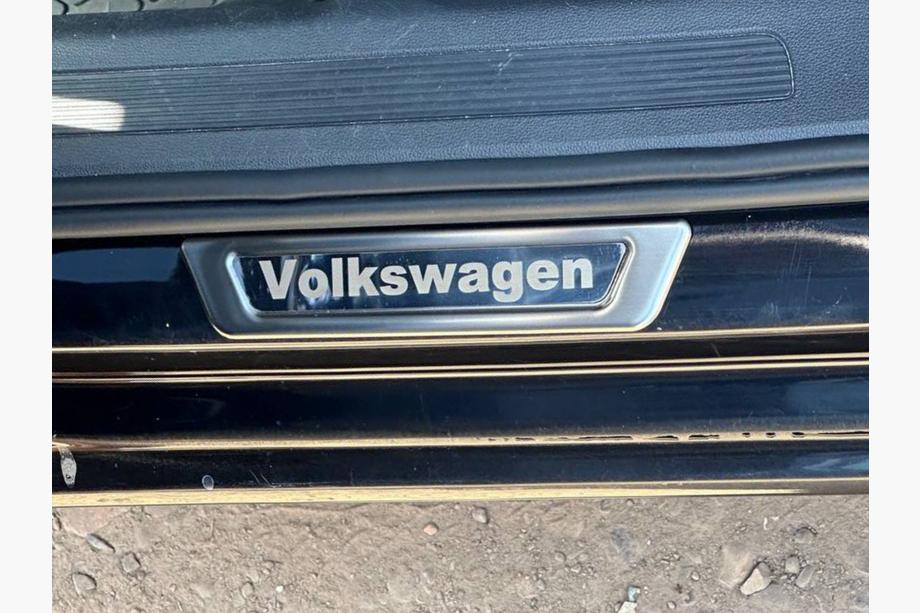 Volkswagen Uniwersalne nakładki progowe Volkswagen V-1 (4 szt., stal nierdzewna) Zdjęcia 3