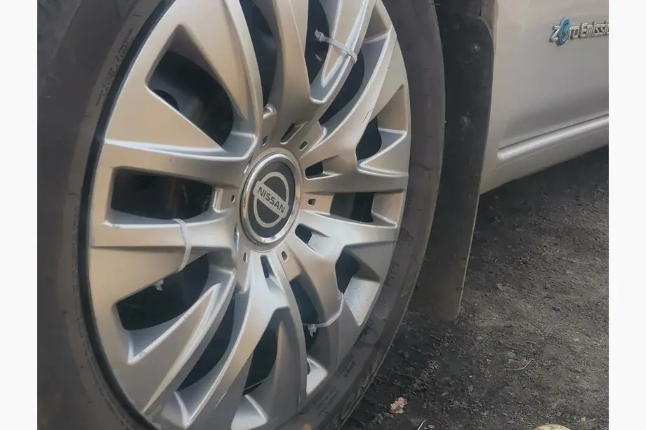Nissan Uniwersalne chlapacze Polytep (230*375, 2 szt.) Zdjęcia 4