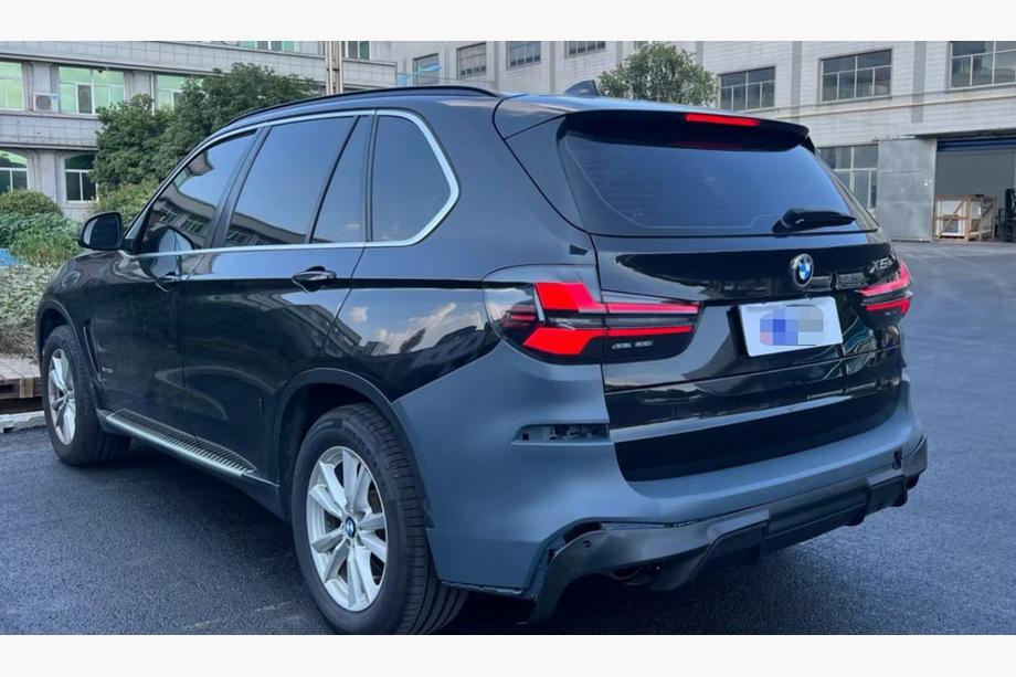 BMW X5 F15 2013-2018 Zestaw konwersji facelift na X5M F95 2024 (bez wymiany klapy bagażnika) Zdjęcia 6