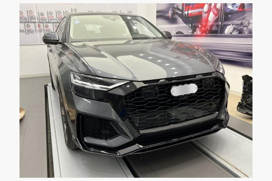 Audi Q8 2018- Przedni zderzak RS-Style (2018-2023) Image