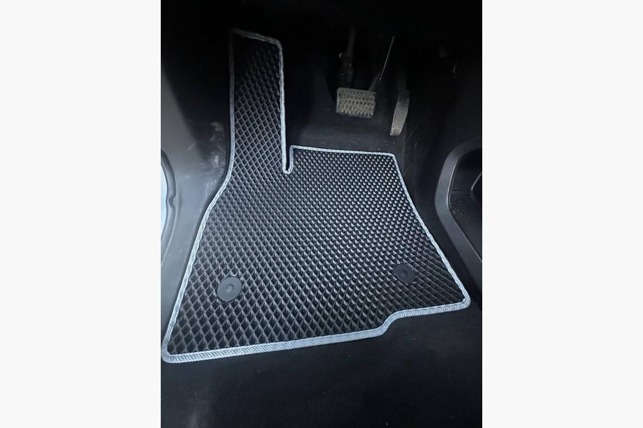 Chevrolet Bolt 2016-2023 Dywaniki EVA (EUV, czarne) Zdjęcia 2