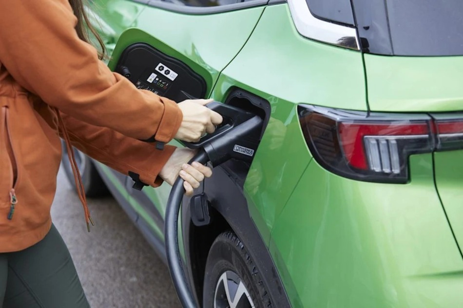 Jak wybrać samochód elektryczny: kompletny przewodnik