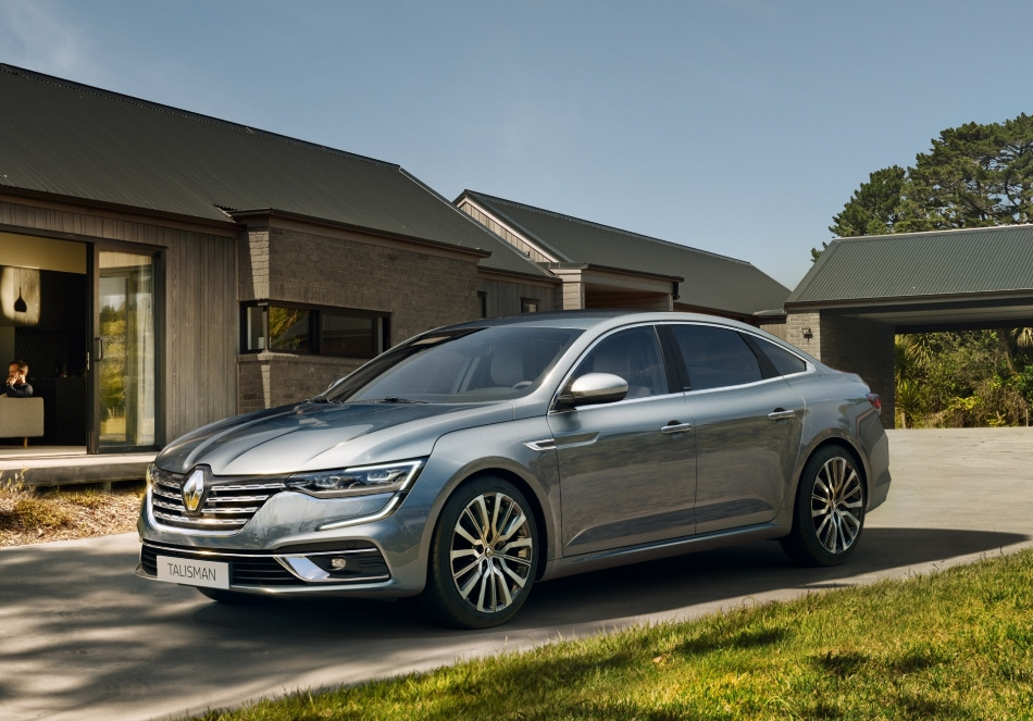 Recenzja sedana Renault Talisman: zmiana stylizacji pierwszej generacji