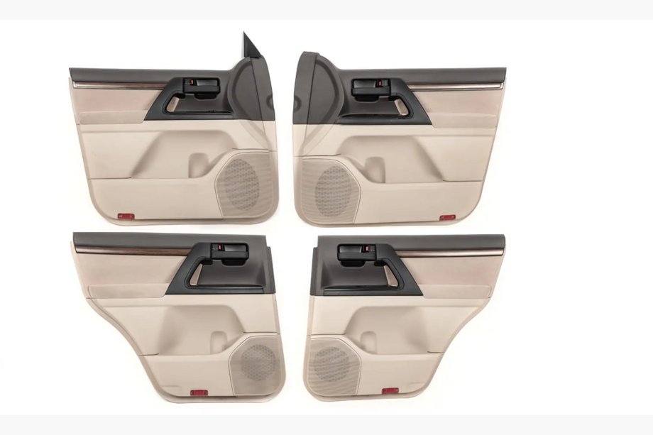 Toyota Land Cruiser 200 2007-2021 Zestaw tapicerek drzwi facelift (4 szt.) Image