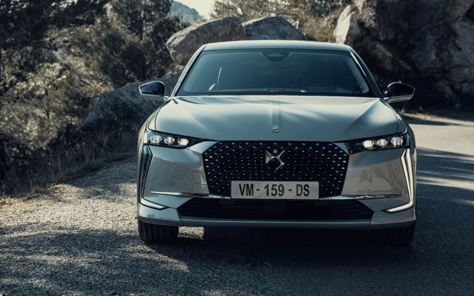 Recenzja hatchbacka DS 4 drugiej generacji