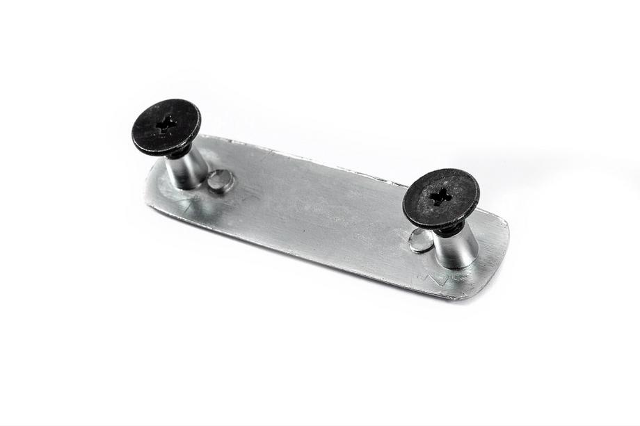 Opel Emblemat aluminiowy do dywaników (1 szt) Zdjęcia 5