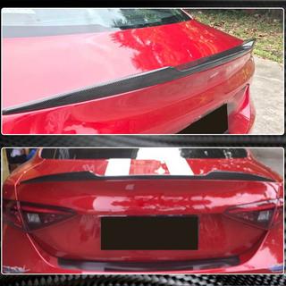 Spojler V6 (Carbon) Alfa Romeo Giulia 2016-2022 zdjęcia 4