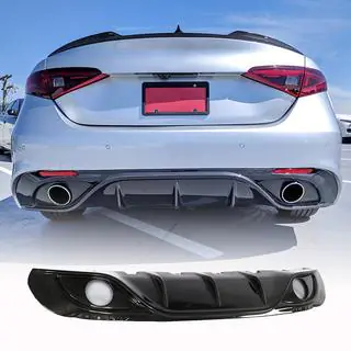 Dyfuzor tylnego zderzaka (do Sport, Carbon) Alfa Romeo Giulia 2016-2022 zdjęcia 1