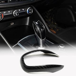 Nakładka na Gałkę Zmiany Biegów (Dry Carbon) Alfa Romeo Giulia 2016-2022 zdjęcia 1