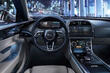 Recenzja samochodu Jaguar XE zdjęcia 4