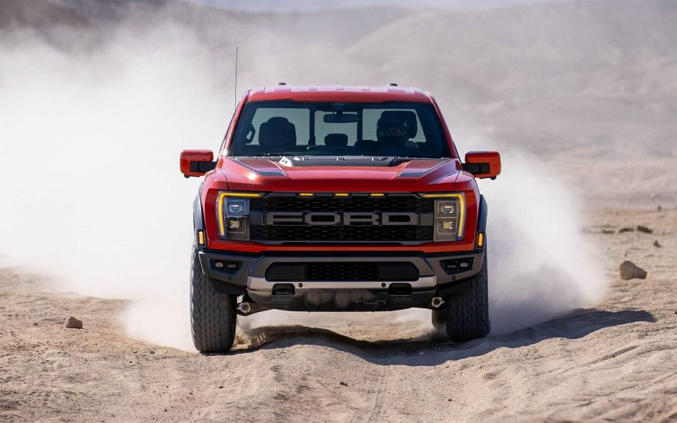 Ford F-150 Raptor High-Performance Pickup Truck Recenzja