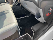 Ford Custom 2013-2022 Dywaniki welurowe Premium (Przednie, Czarne) zdjęcia 1