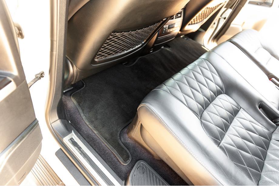 Toyota Land Cruiser 200 2007-2021 Dywaniki welurowe Premium V-2 (2012-2021, Czarny) Zdjęcia 12