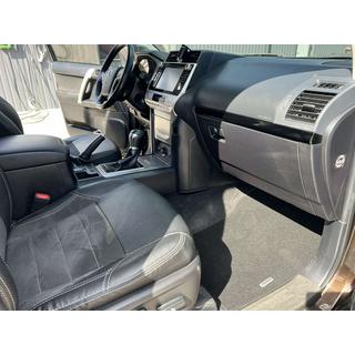 Dywaniki welurowe Classic (czarne) 5-osobowy, 2009-2013 Toyota Land Cruiser Prado 150 2009-2023 zdjęcia 2