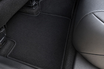 Toyota Rav 4 2019–2025 Dywaniki welurowe Classic (Czarny) zdjęcia 2