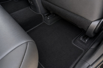 Toyota Rav 4 2019–2025 Dywaniki welurowe Classic (Czarny) zdjęcia 4