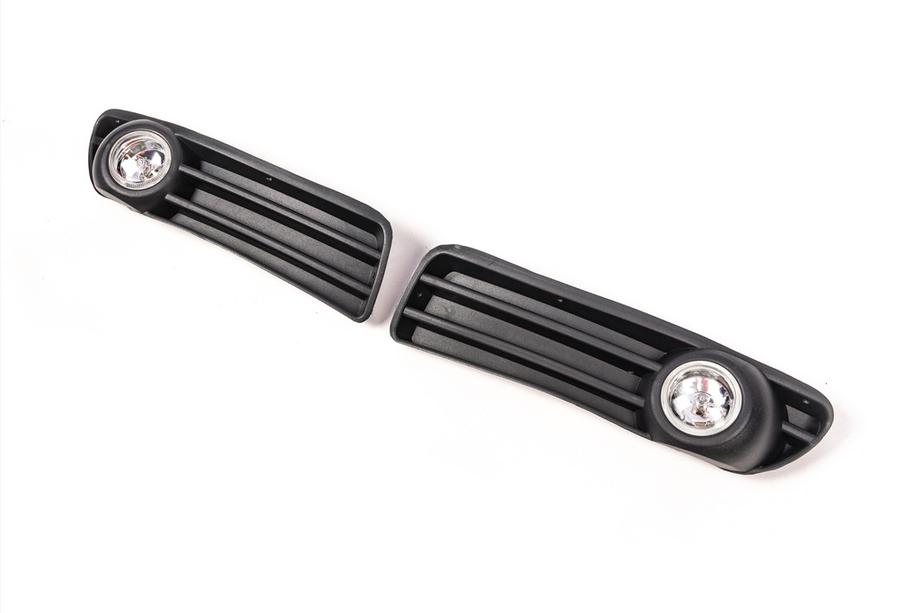Audi A4 B5 1994–2001 Światła przeciwmgielne (z żarówką LED, 1994-1999) Zdjęcia 2