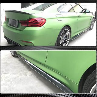 Nakładki progowe V3 (do F82/F83, Carbon) zdjęcia 4