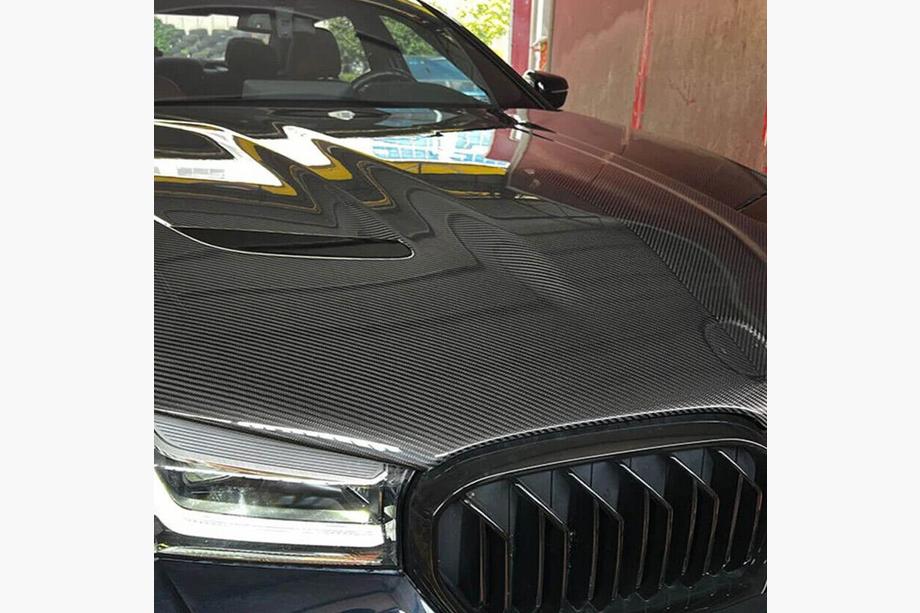 BMW Seria 5 G30/G31 2017–2023 Maska (F90-Style, Carbon) Image