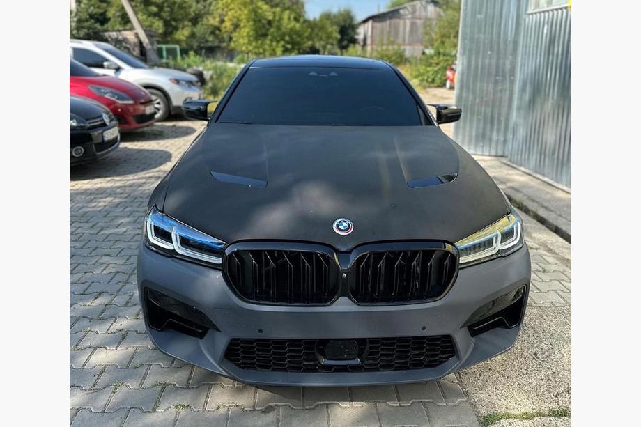 BMW Seria 5 G30/G31 2017–2023 Przedni zderzak kompletny w stylu M5 F90 (do 2021+) Image