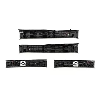 Listwy progowe podświetlane (4 szt.) Toyota Land Cruiser 300 2021- zdjęcia 4