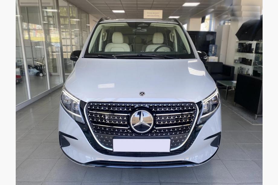 Mercedes Vito/V-class W447 2014- Zderzak przedni kompletny (Vito 2025 design) Image