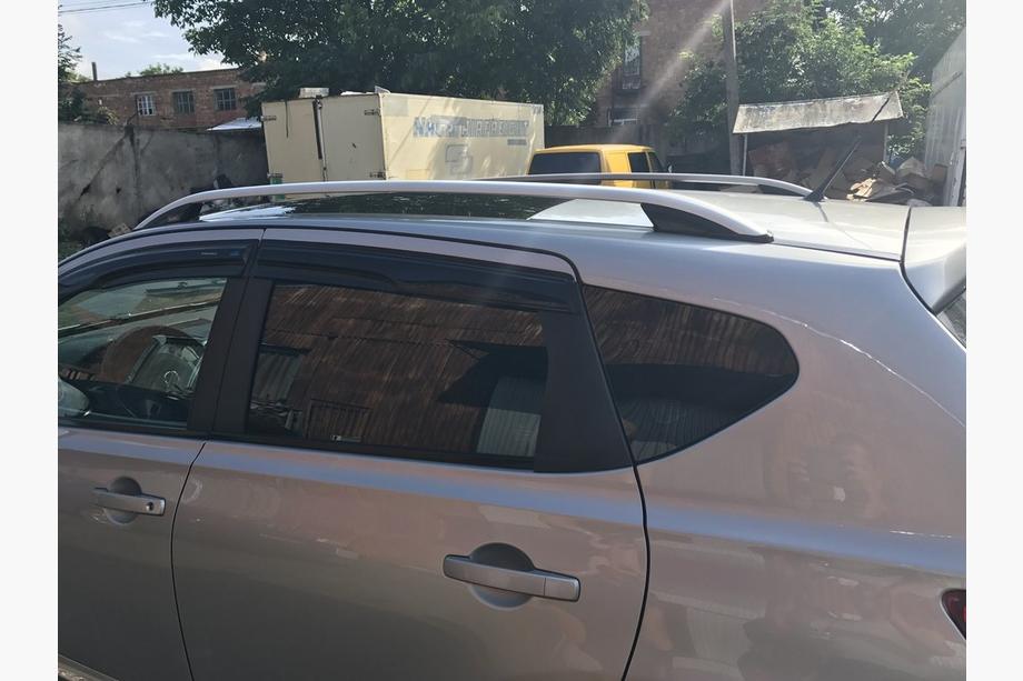 Nissan Qashqai 2010-2014 Deflektory Okien (4szt, Sport) Zdjęcia 4