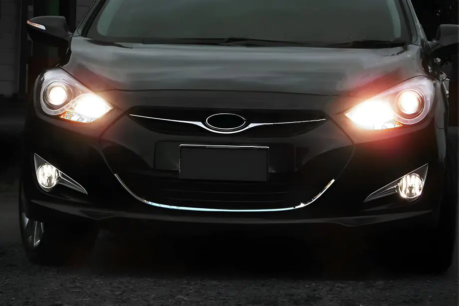 Hyundai I-40 2011-2019 Obramowanie grilla (1 szt, stal nierdzewna) Image