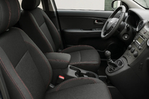 Kia Carens 1999-2012 Pokrowce samochodowe z ekoskóry Brothers Premium (5 miejsc, 2006-2012) zdjęcia 1