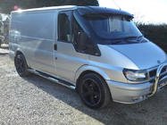 Ford Transit 2000–2014 Daszek na przednia szybe (czarny polysk, 5mm) zdjęcia 12