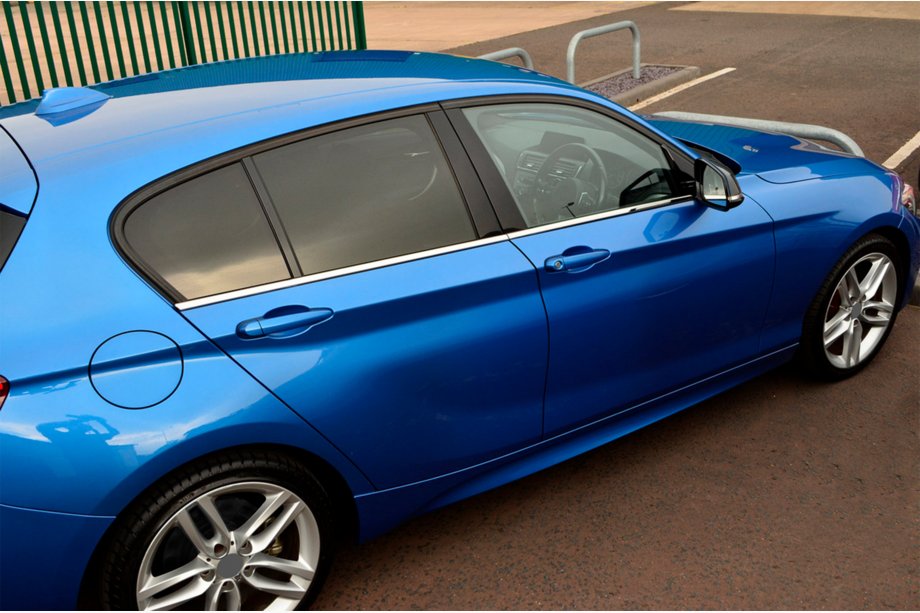 BMW 1 Series F20/F21 2011-2019 Listwy Ozdobne Szyb Nierdzewne Image