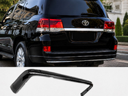 Toyota Land Cruiser 200 2007-2021 Nakładka tylna z chromem 2016↗ (Executive 2019/2021) Czarny zdjęcia 1