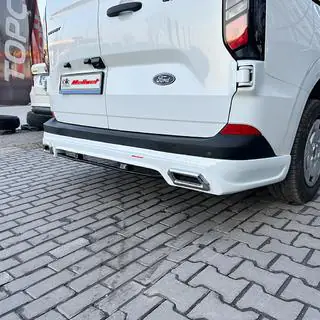 Nakładka na tylny zderzak (gruntowana do lakierowania) Ford Custom 2023- zdjęcia 3