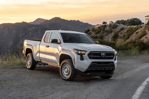 Recenzja czwartej generacji Toyoty Tacoma XtraCab