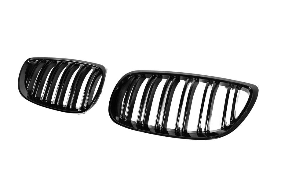 BMW 3 Series E92/E93 2006–2013 Nerki M-Look (do 2007-2010 non-M / 2008-2013 M3, Czarny Połysk) Zdjęcia 4