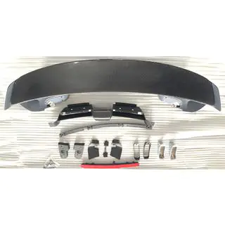 Spoiler karbonowy Carrera Porsche 911 (992) 2018– zdjęcia 2